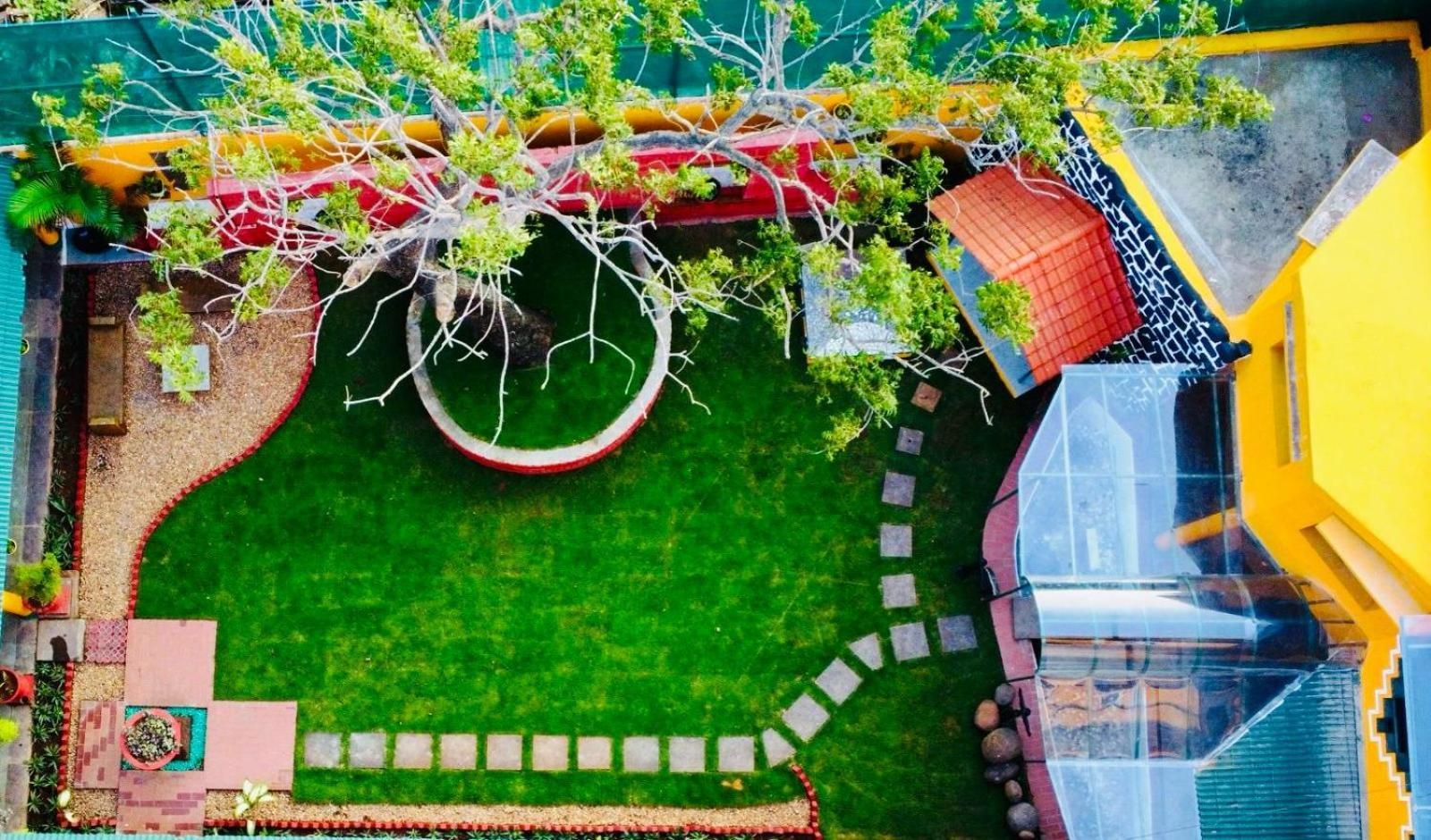 La Courtyard Hotel Pondicherry Exterior foto
