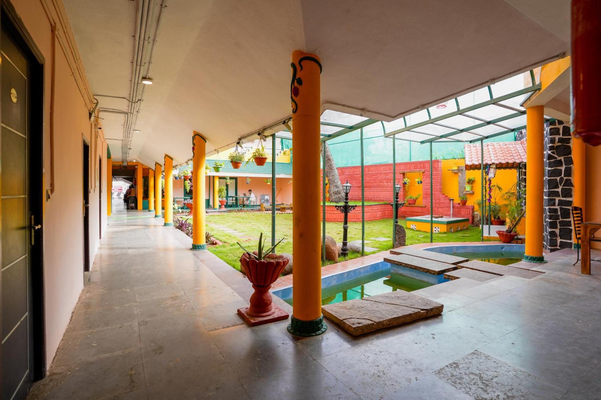 La Courtyard Hotel Pondicherry Exterior foto